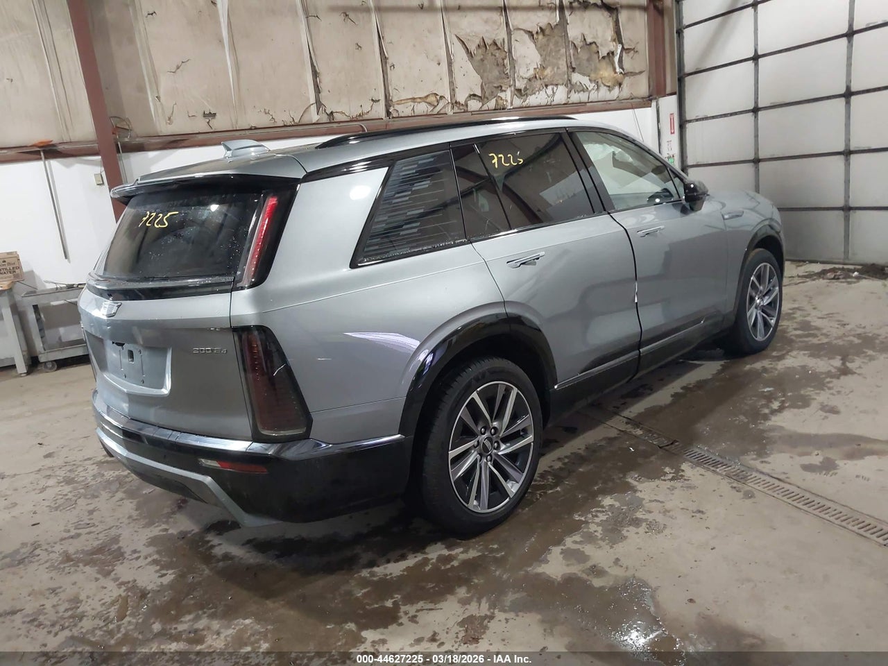 2026 CADILLAC VISTIQ SPORT · 4/11