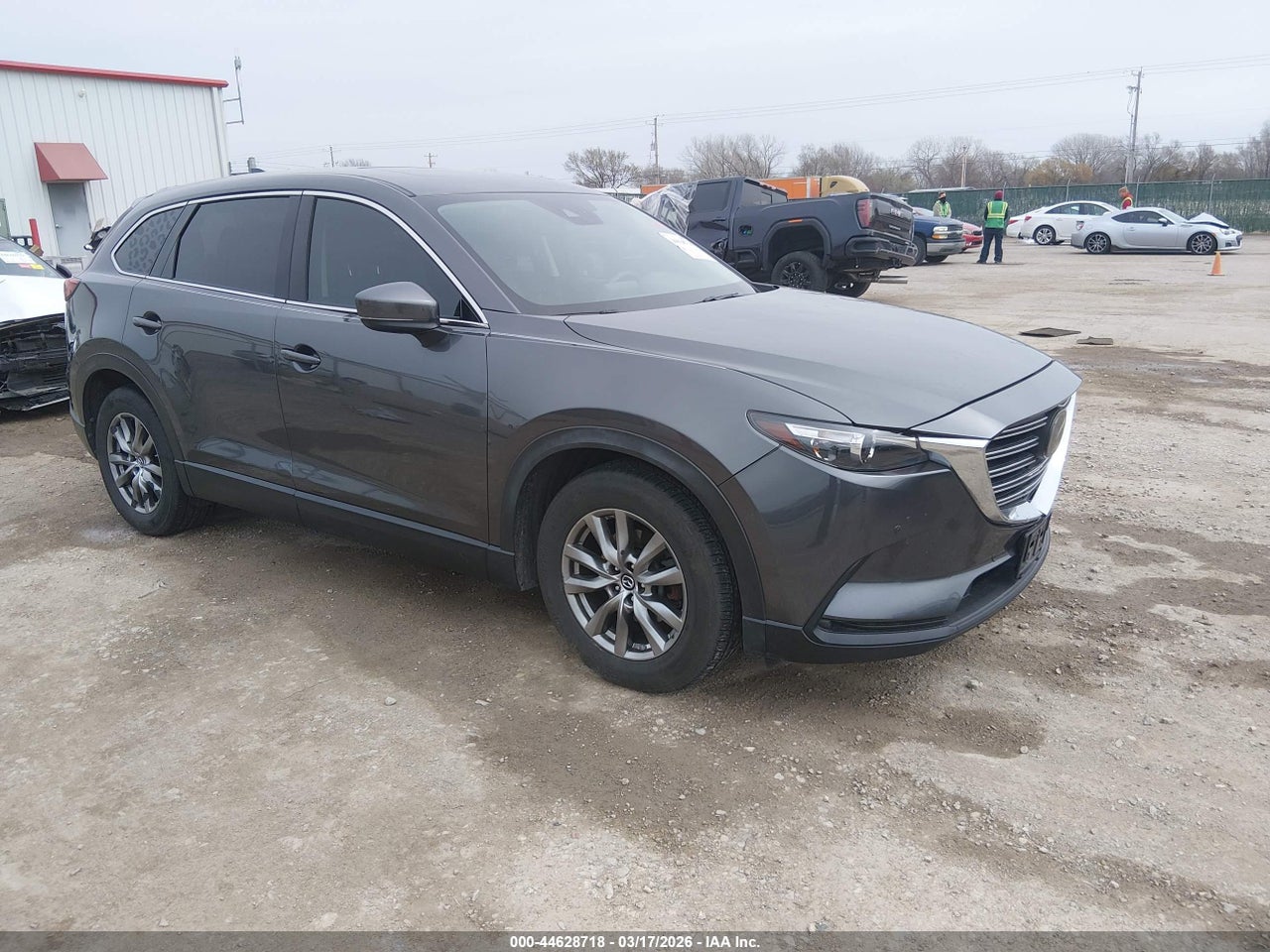 JM3TCBCY8J0****** · 2018 MAZDA CX-9 TOURING