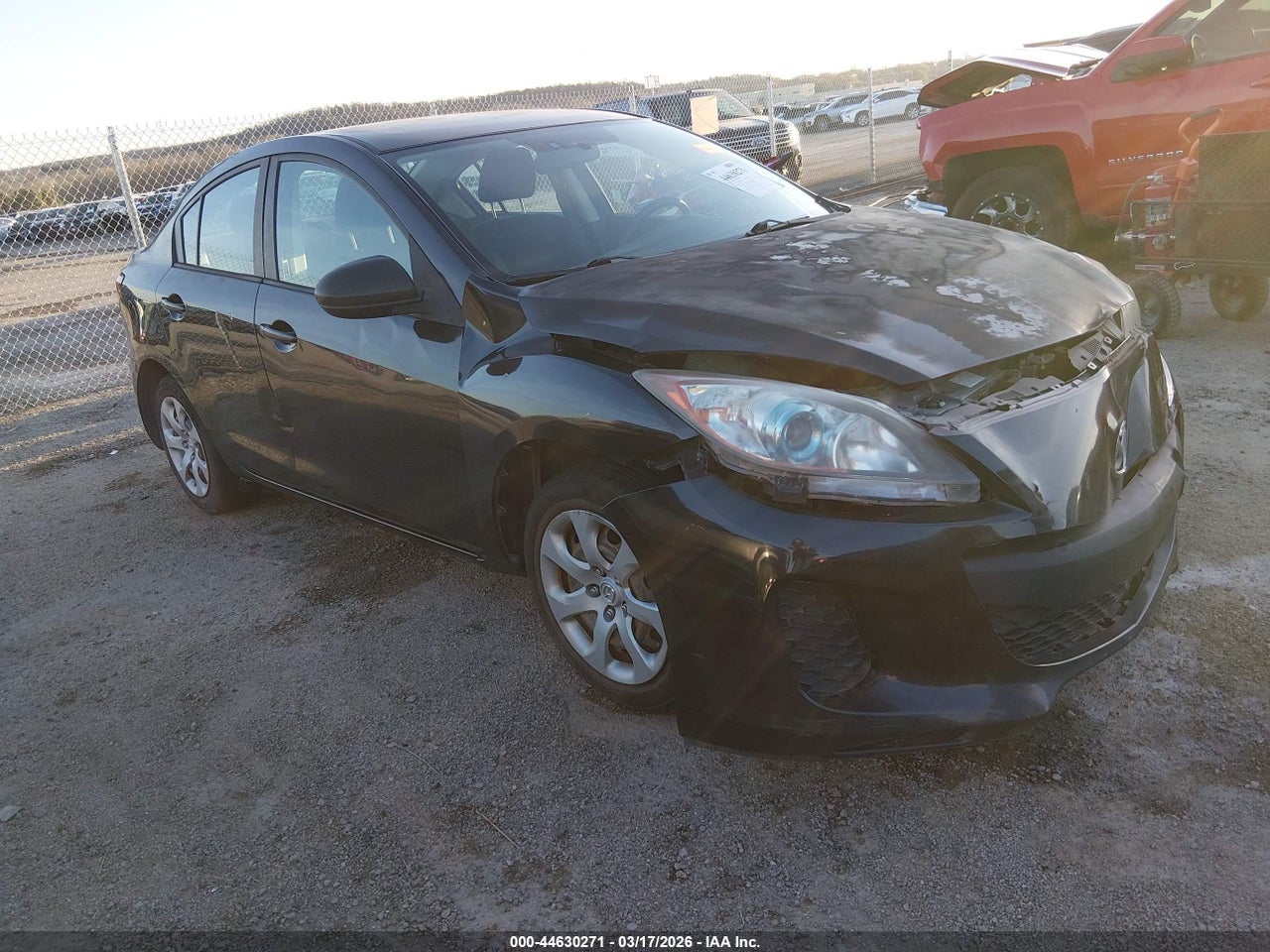 JM1BL1U7XD1****** · 2013 MAZDA MAZDA3 I SPORT