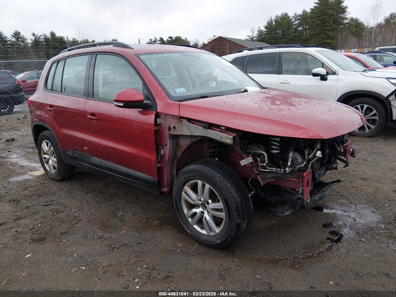 WVGBV7AX8GW****** · 2016 VOLKSWAGEN TIGUAN S