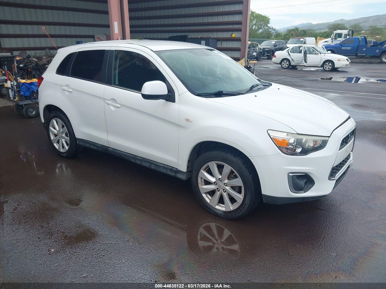 4A4AP4AU9EE****** · 2014 MITSUBISHI OUTLANDER SPORT SE