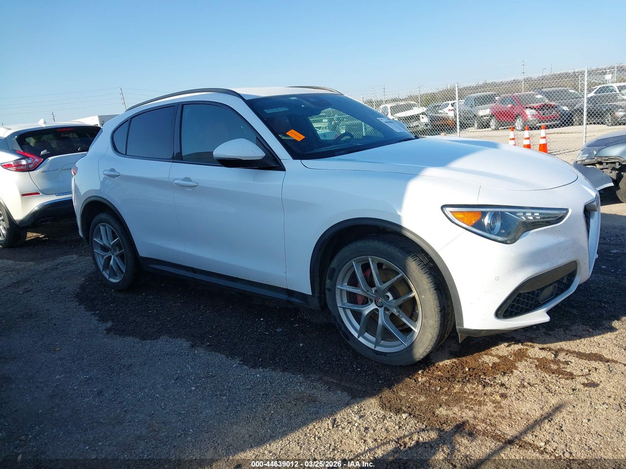 ZASFAKNNXJ7****** · 2018 ALFA ROMEO STELVIO TI SPORT AWD
