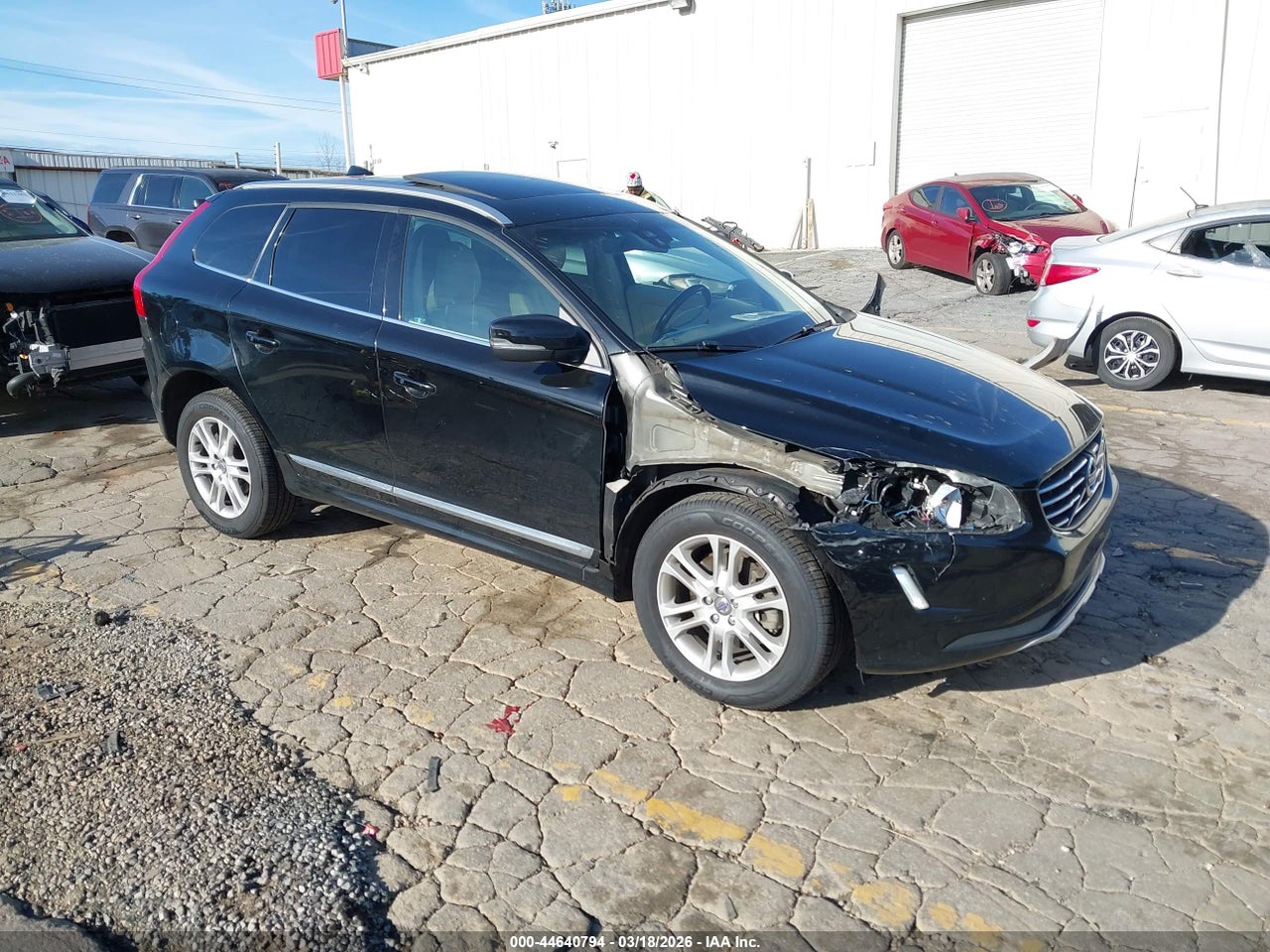 YV440MDK6F2****** · 2015 VOLVO XC60 T5 PREMIER