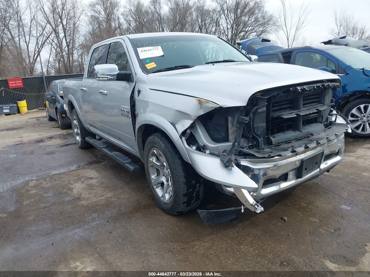 1C6RR7NT3HS****** · 2017 RAM 1500 LARAMIE  4X4 5'7 BOX