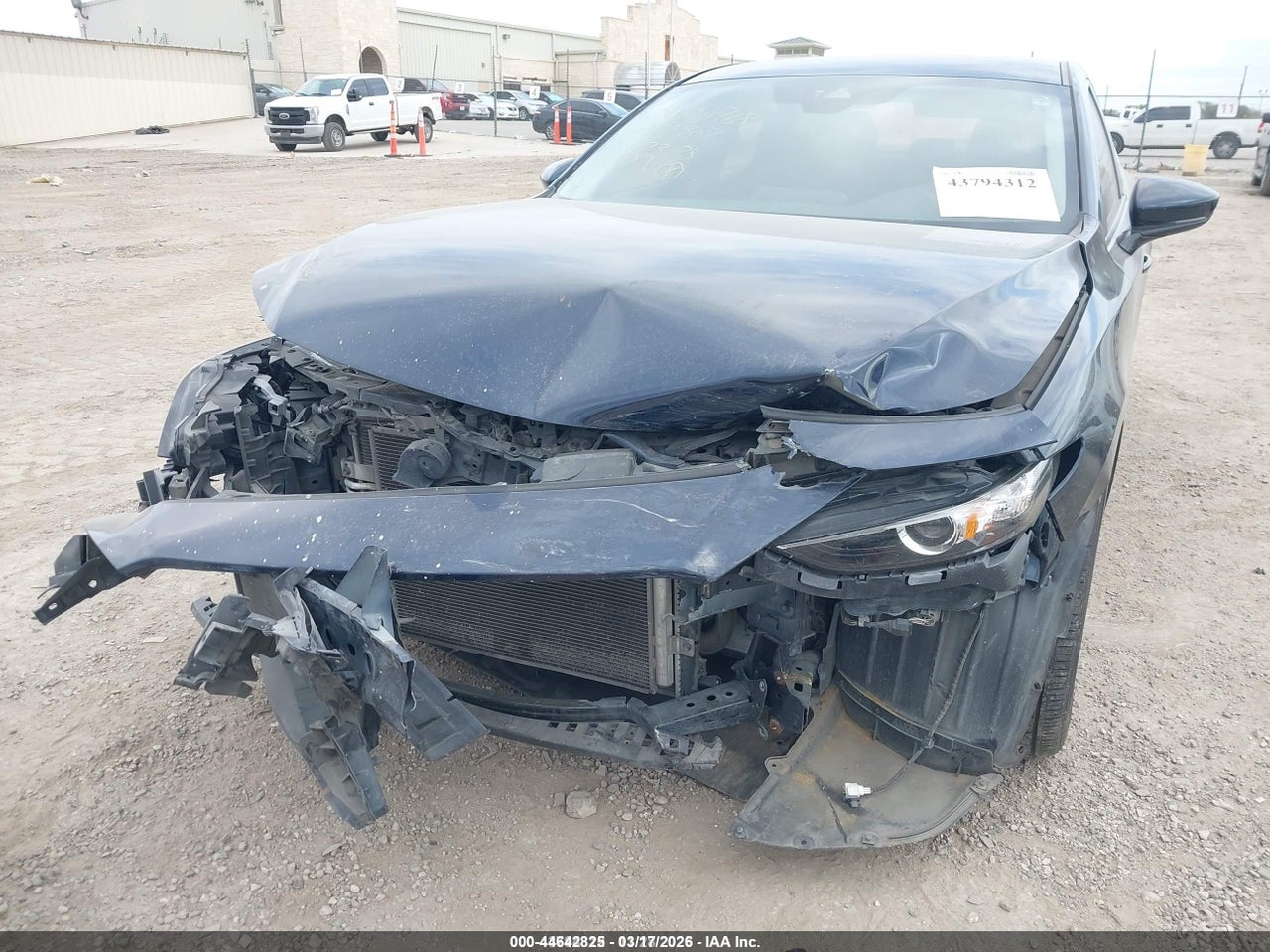 2020 MAZDA MAZDA3 SELECT PACKAGE · 6/11
