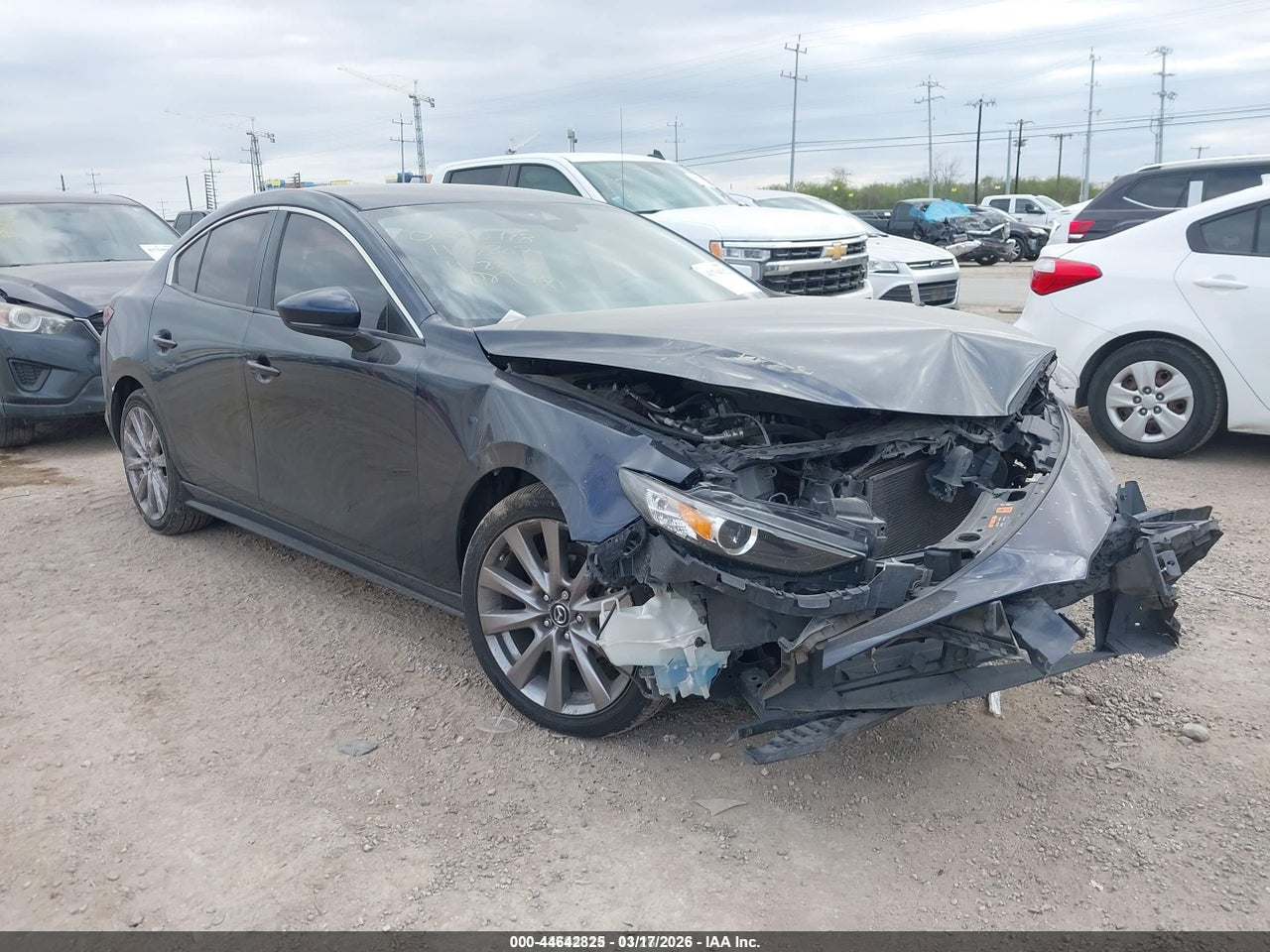 JM1BPACLXL1****** · 2020 MAZDA MAZDA3 SELECT PACKAGE