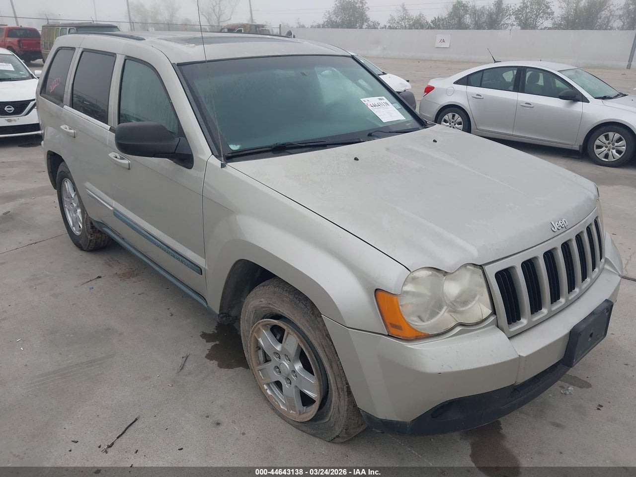 1J8GS48K78C****** · 2008 JEEP GRAND CHEROKEE LAREDO