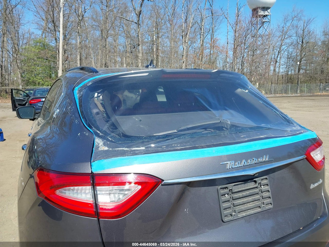 2017 MASERATI LEVANTE S · 6/11