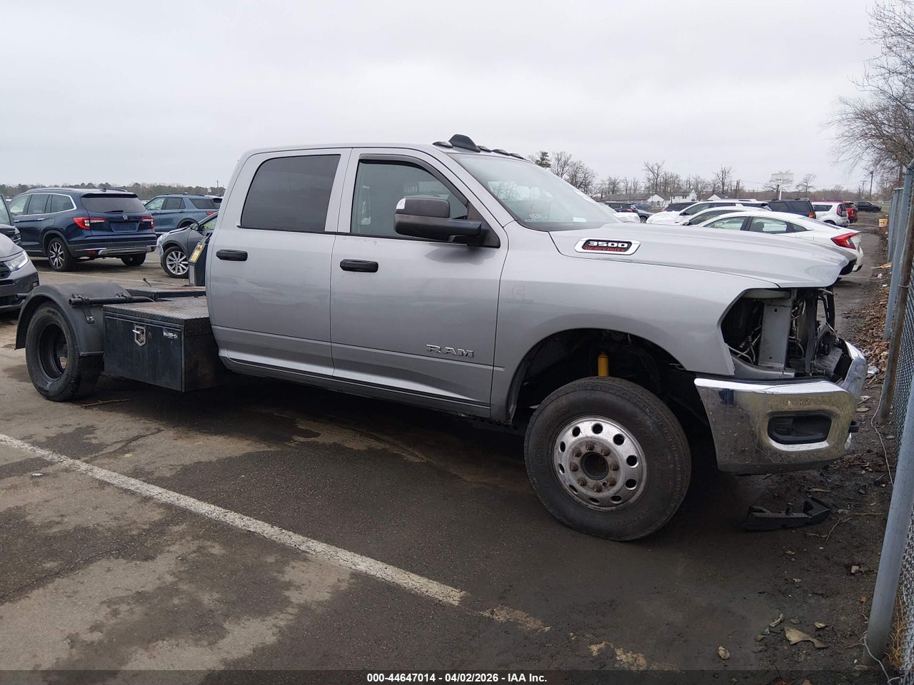 3C7WRTCL8LG****** · 2020 RAM 3500 CHASSIS TRADESMAN/SLT/LARAMIE/LIMITED