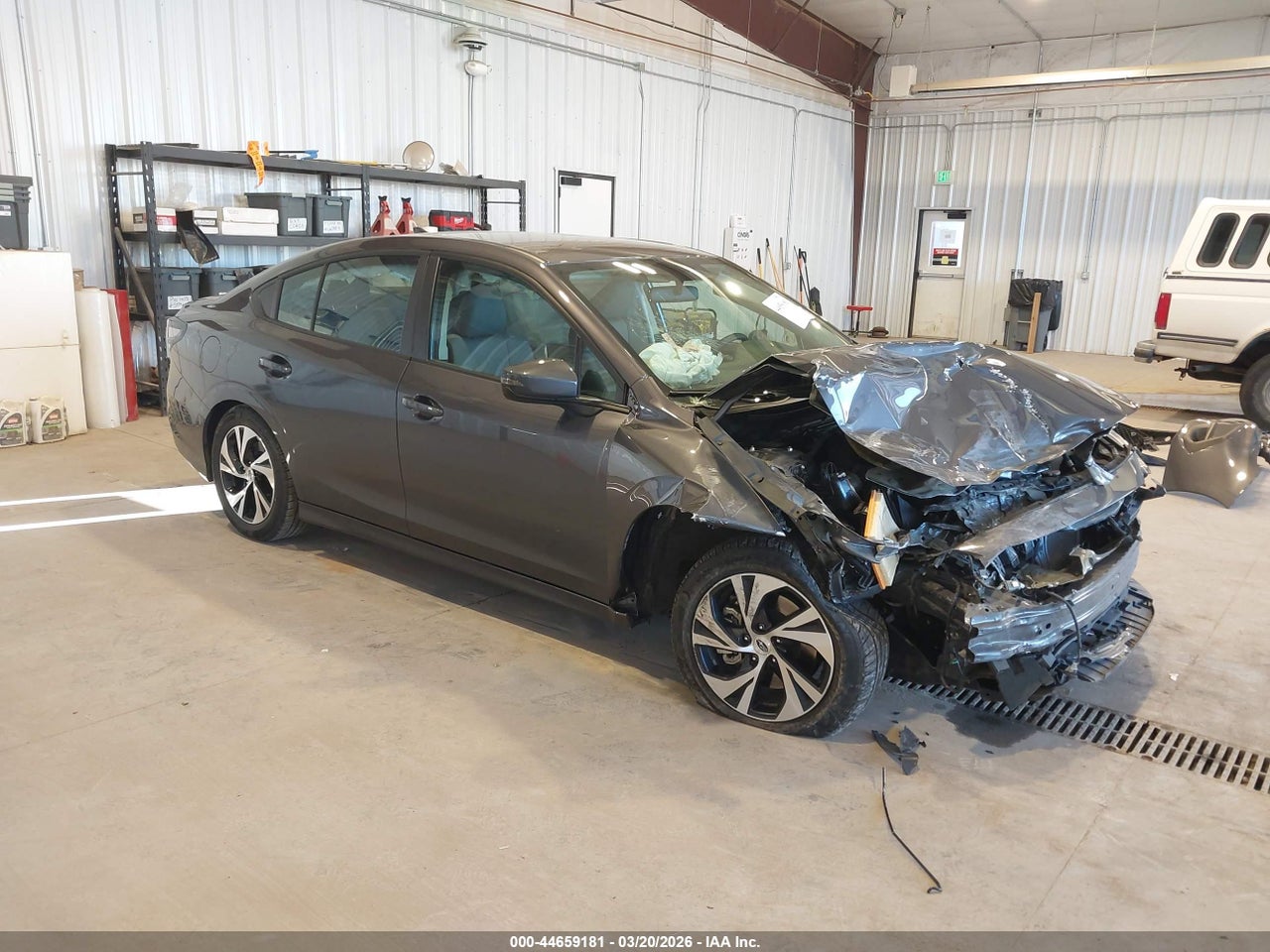 4S3BWAC68S3****** · 2025 SUBARU LEGACY PREMIUM