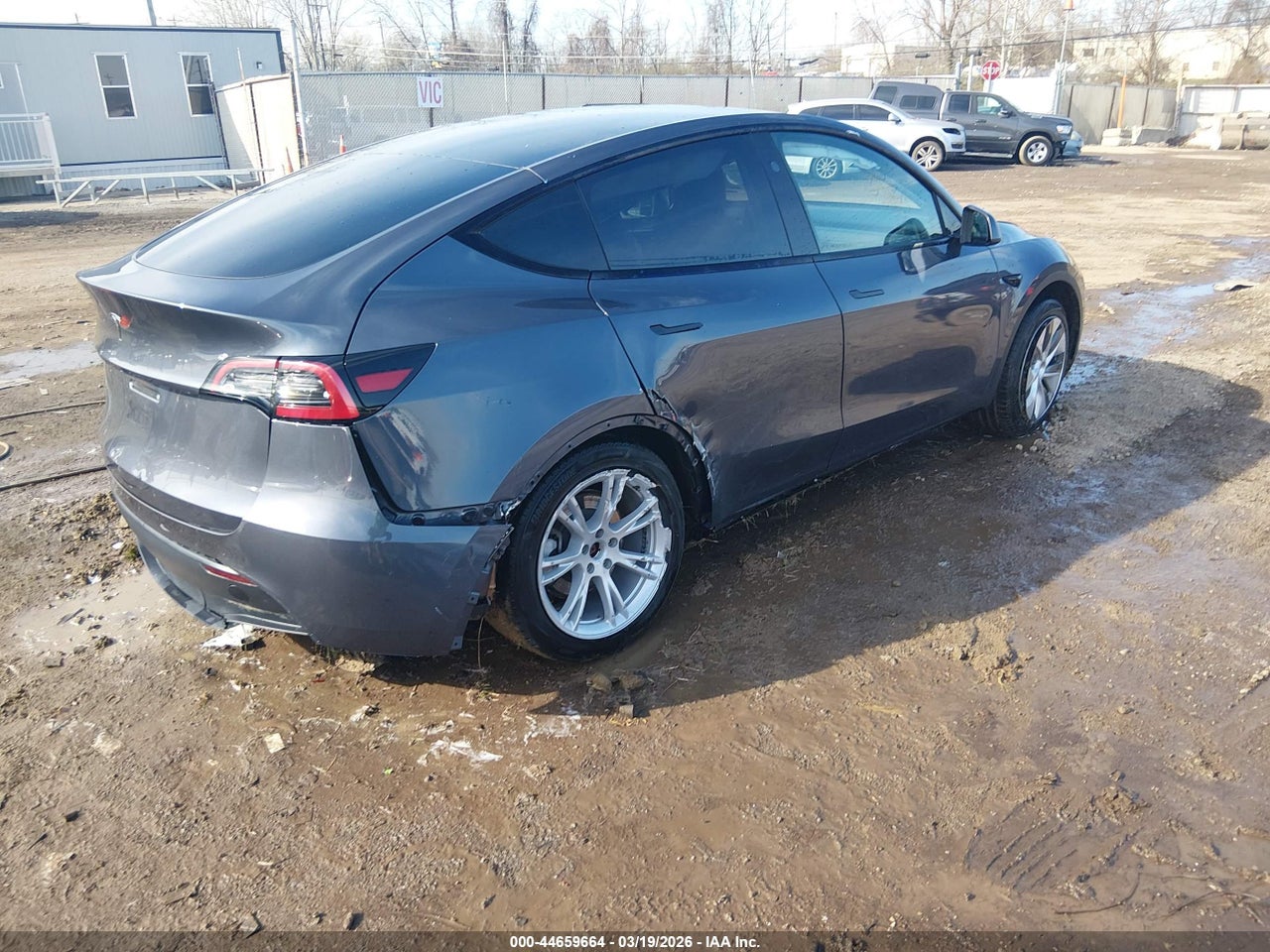 2023 TESLA MODEL Y RWD · 4/11