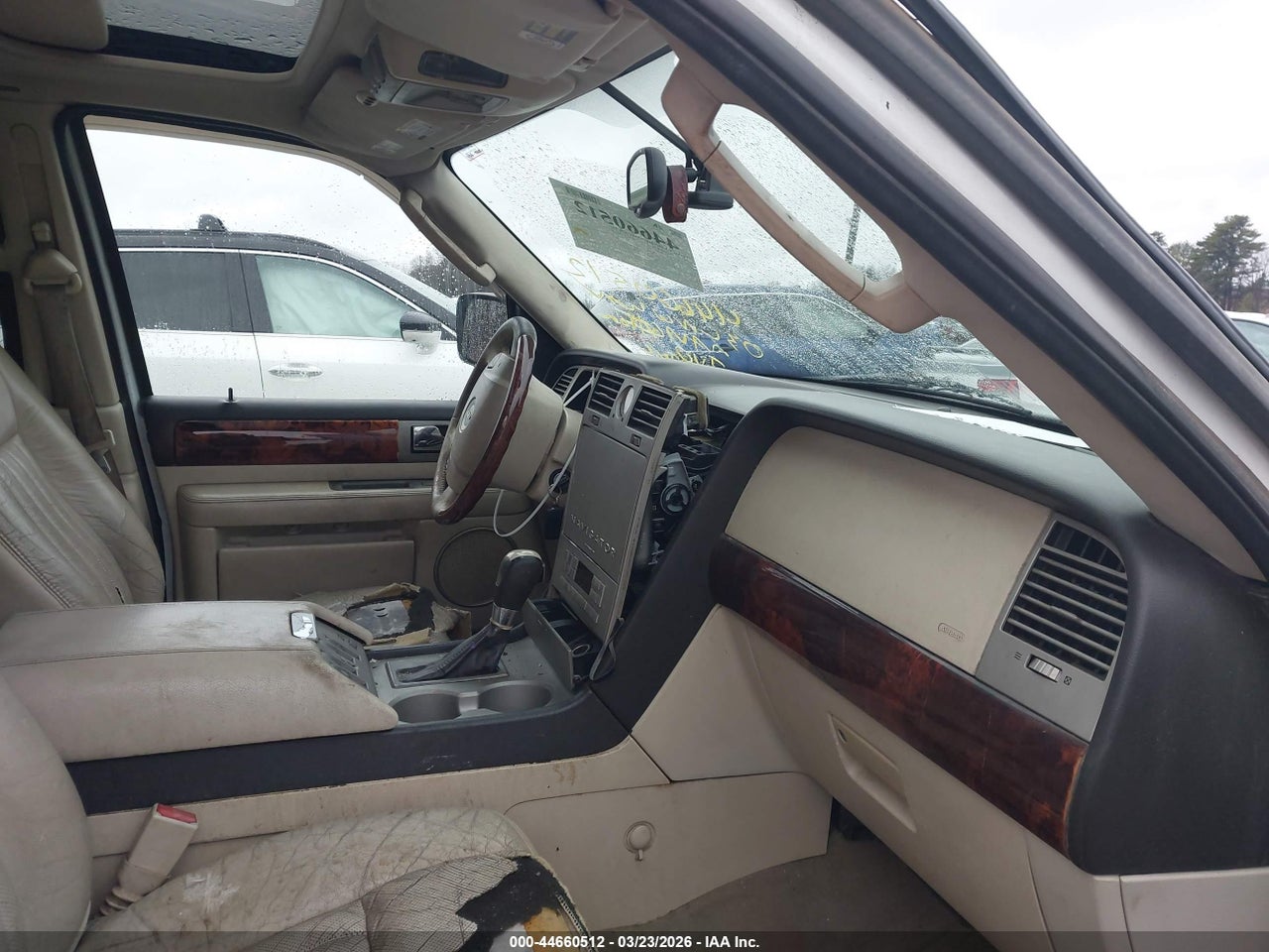 2003 LINCOLN NAVIGATOR · 5/11