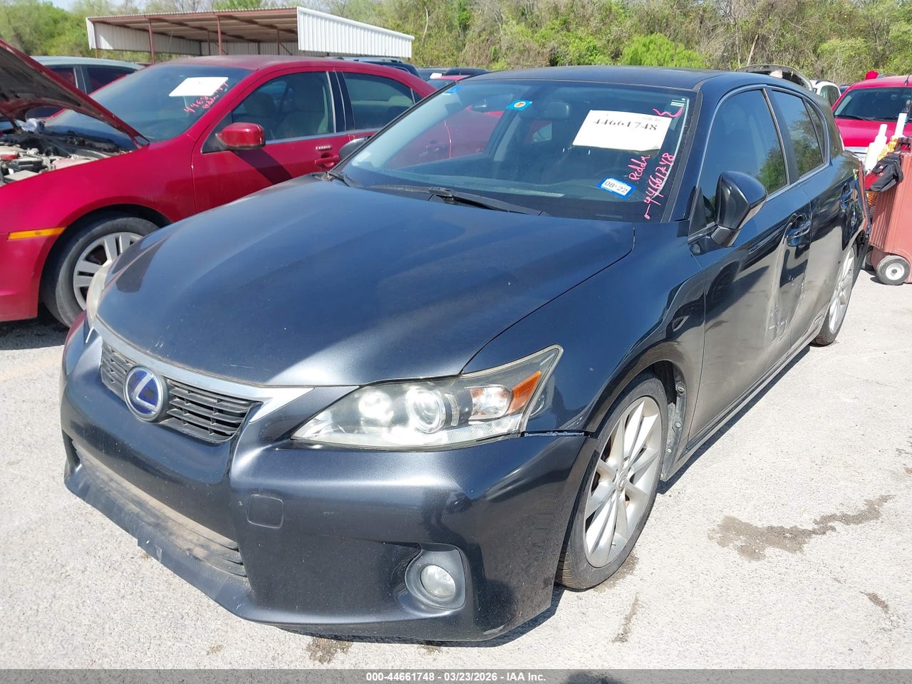 2011 LEXUS CT 200H PREMIUM · 2/11