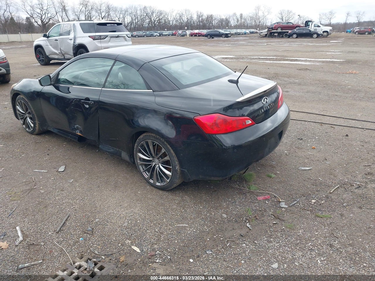 2011 INFINITI G37   · 3/11