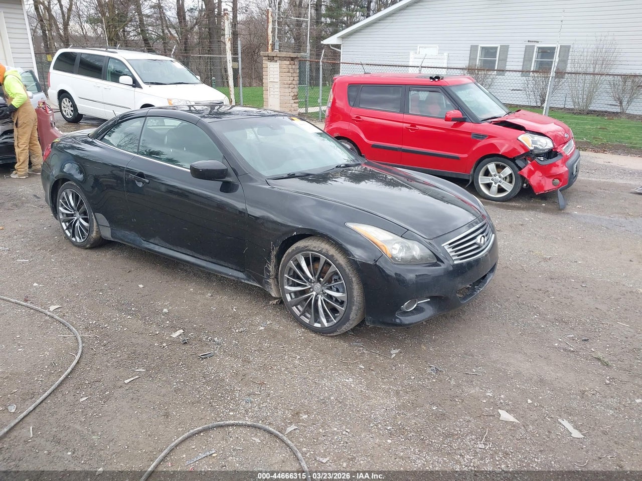 JN1CV6FE2BM****** · 2011 INFINITI G37