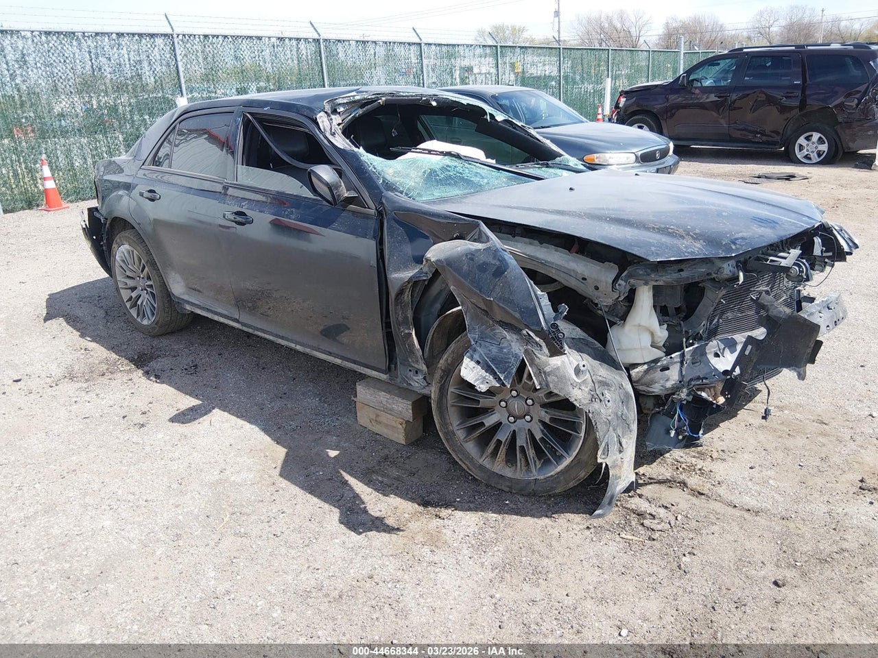 2C3CCADGXDH****** · 2013 CHRYSLER 300C JOHN VARVATOS LIMITED EDITION