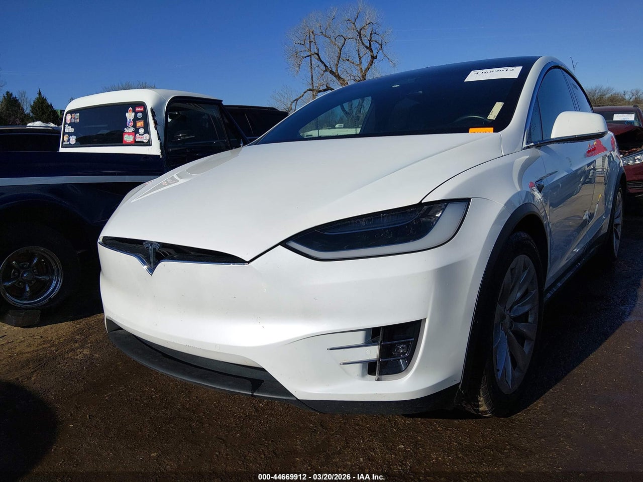 2017 TESLA MODEL X 100D/75D/90D · 2/11
