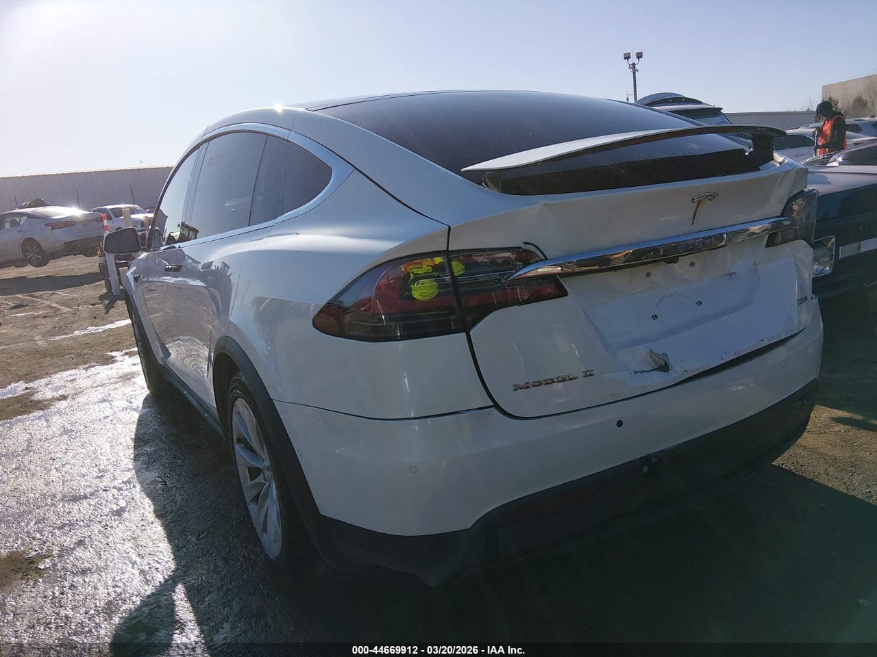 2017 TESLA MODEL X 100D/75D/90D · 3/11