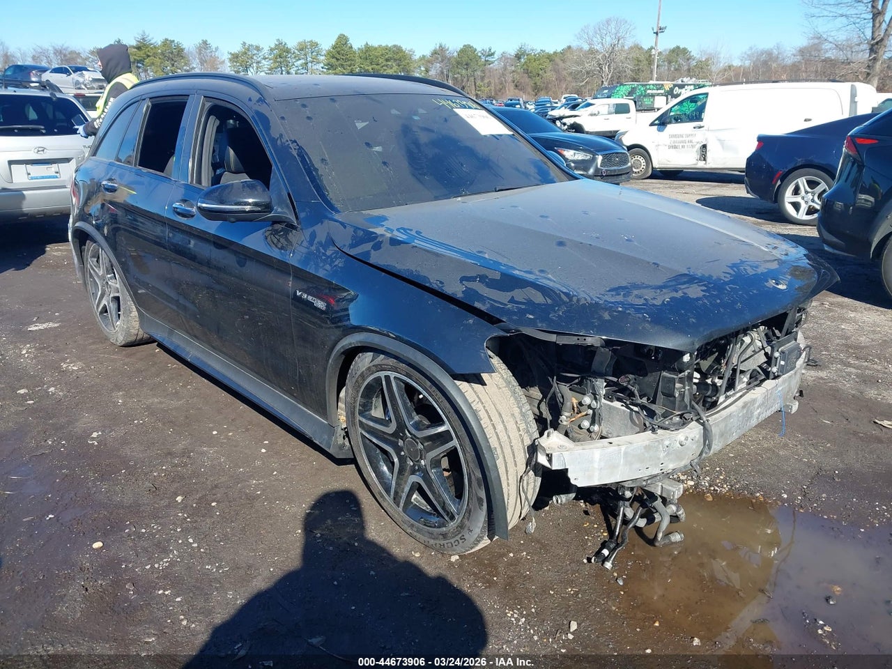 W1N0G8JB3LF****** · 2020 MERCEDES-BENZ AMG GLC 63 4MATIC