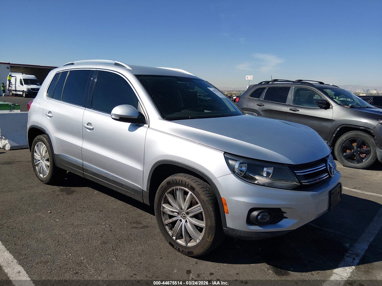 WVGAV3AXXEW****** · 2014 VOLKSWAGEN TIGUAN SE