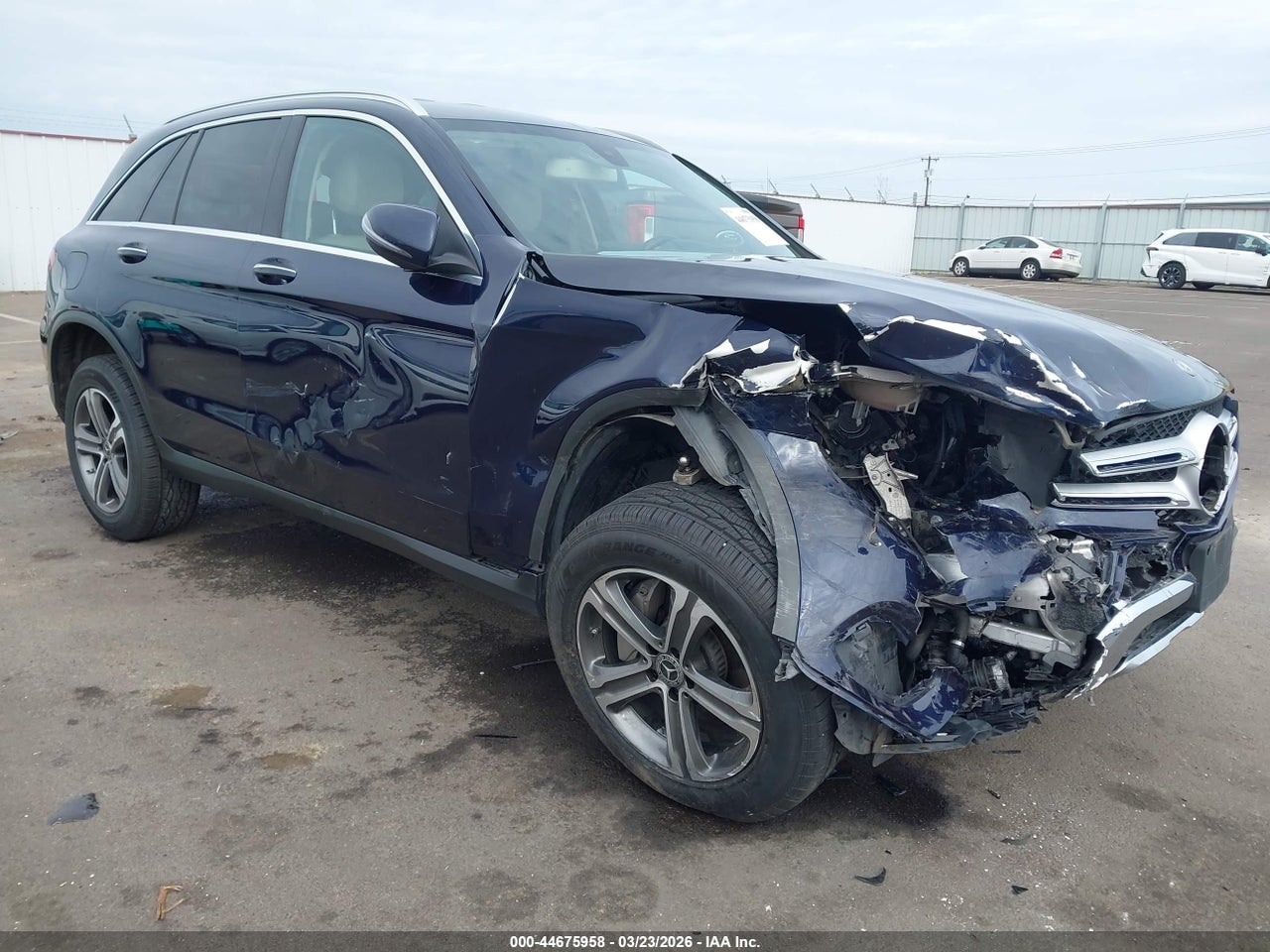 WDC0G4JBXKV****** · 2019 MERCEDES-BENZ GLC 300