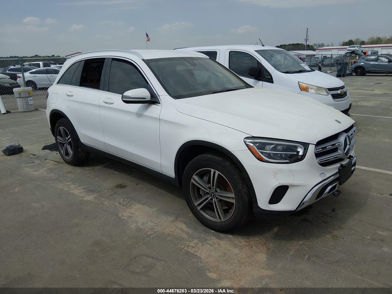 WDC0G8DB5LF****** · 2020 MERCEDES-BENZ GLC 300