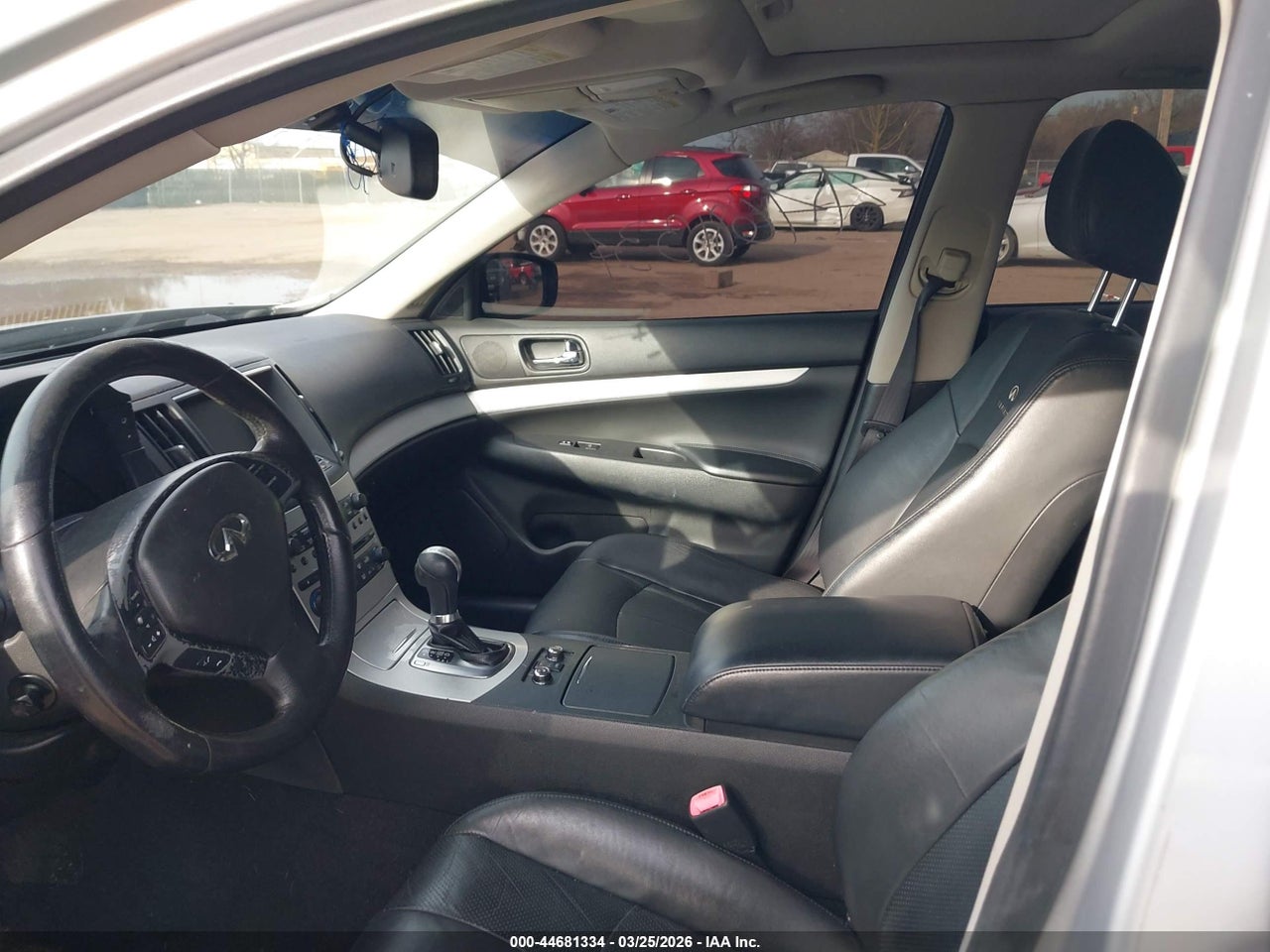 2009 INFINITI G37X · 5/11