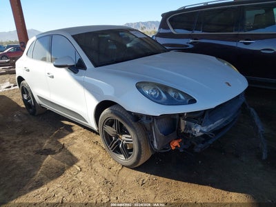 2015 PORSCHE MACAN S
