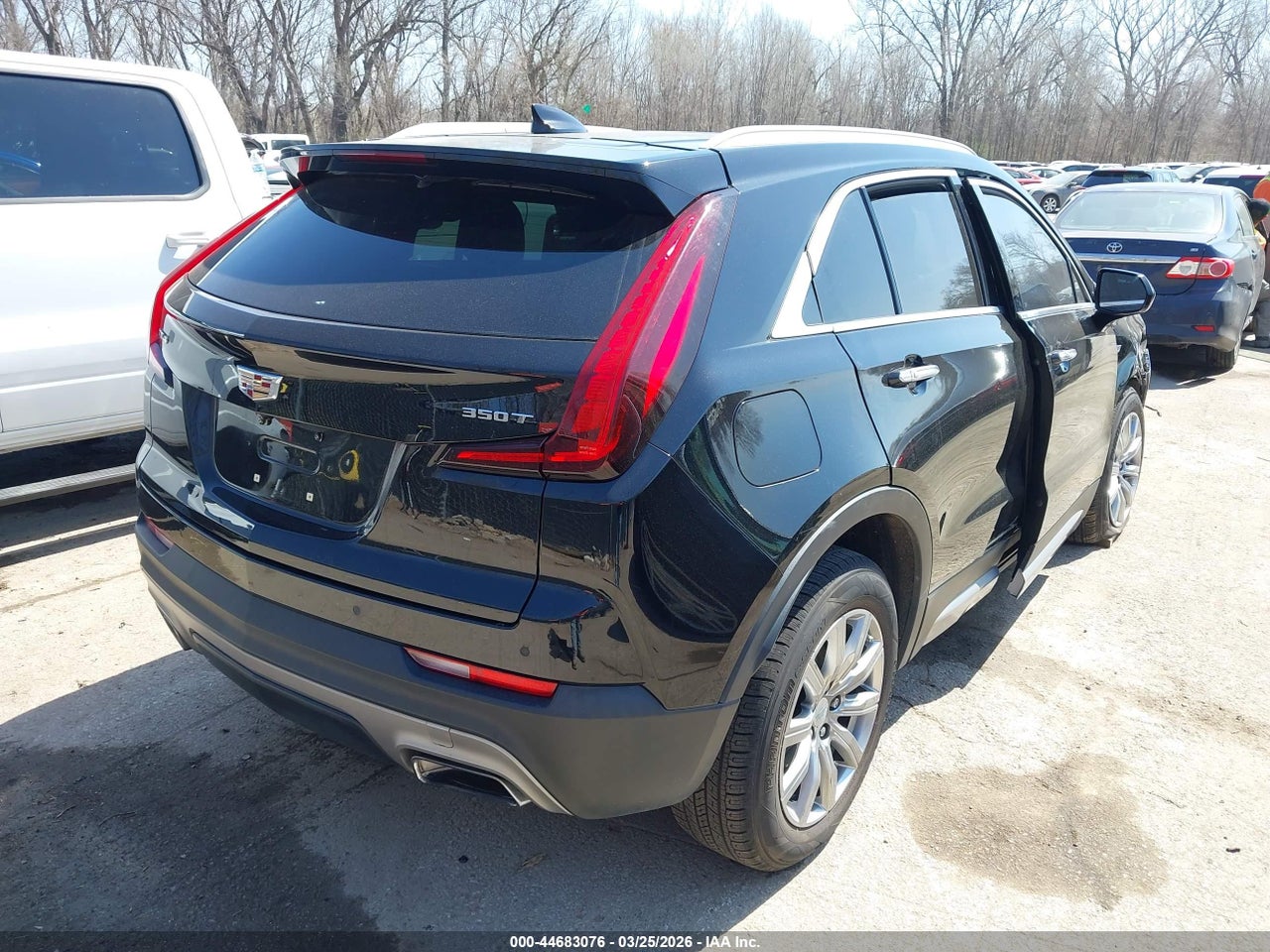 2020 CADILLAC XT4 FWD PREMIUM LUXURY · 4/11
