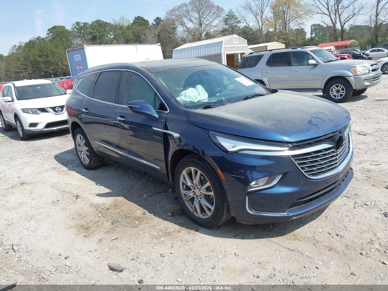 5GAERBKW2NJ****** · 2022 BUICK ENCLAVE FWD ESSENCE
