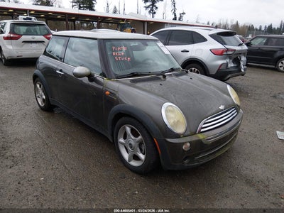 WMWRC33556T****** · 2006 MINI COOPER