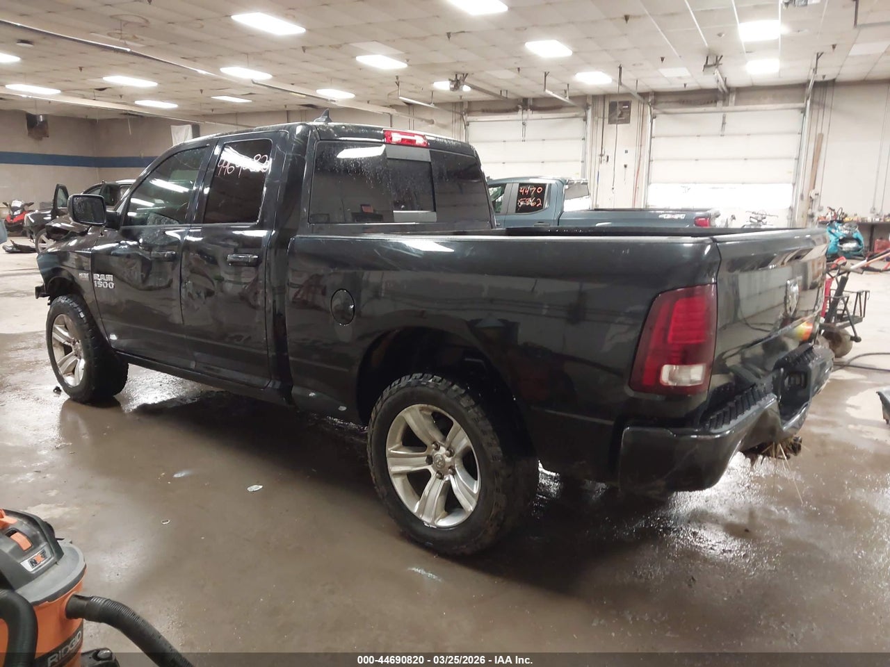 2016 RAM 1500 SPORT · 3/10