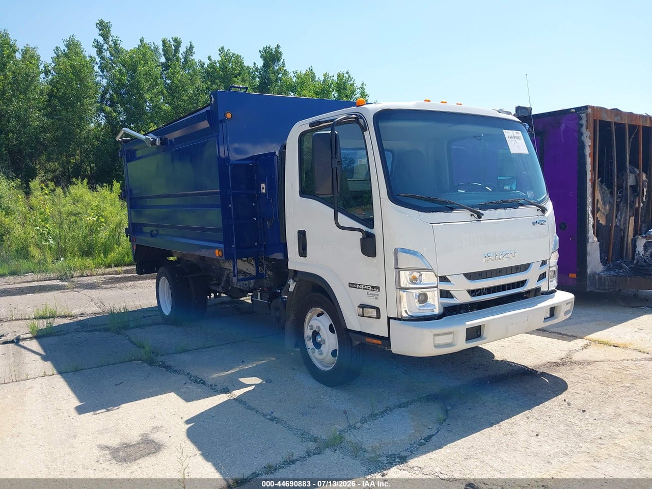 54DC4W1D3SS****** · 2025 ISUZU NPR HD