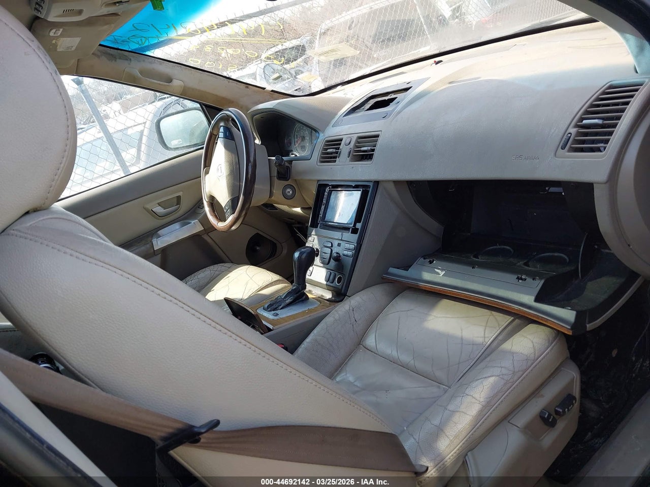 2006 VOLVO XC90 2.5T · 5/10