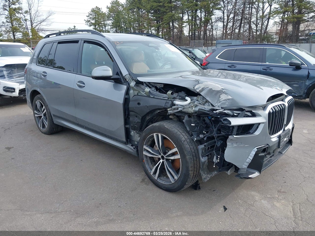 5UX23EM04R9****** · 2024 BMW X7 XDRIVE40I