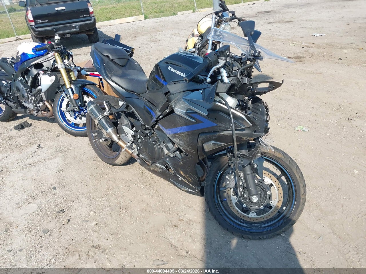 ML5EXGJ17SD****** · 2025 KAWASAKI EX500 A/B