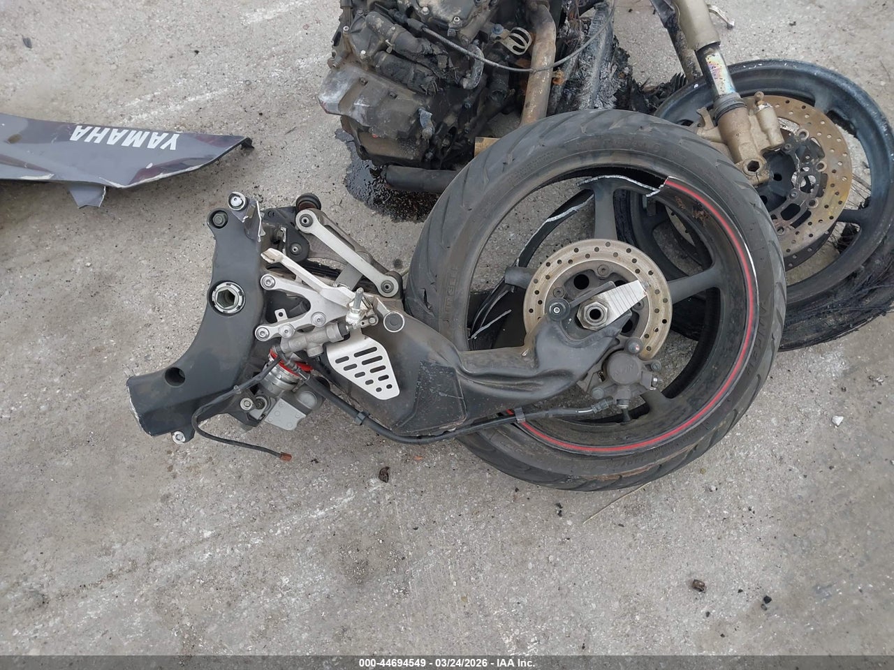 2007 YAMAHA YZFR6 L · 4/10