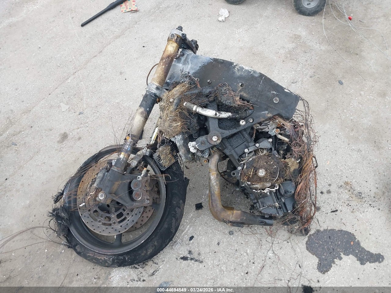 2007 YAMAHA YZFR6 L · 2/10