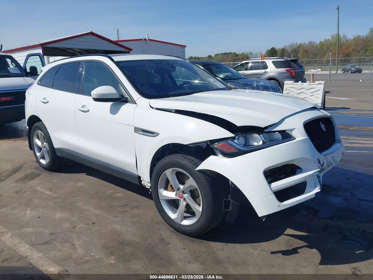 SADCJ2BV2HA****** · 2017 JAGUAR F-PACE 35T PREMIUM