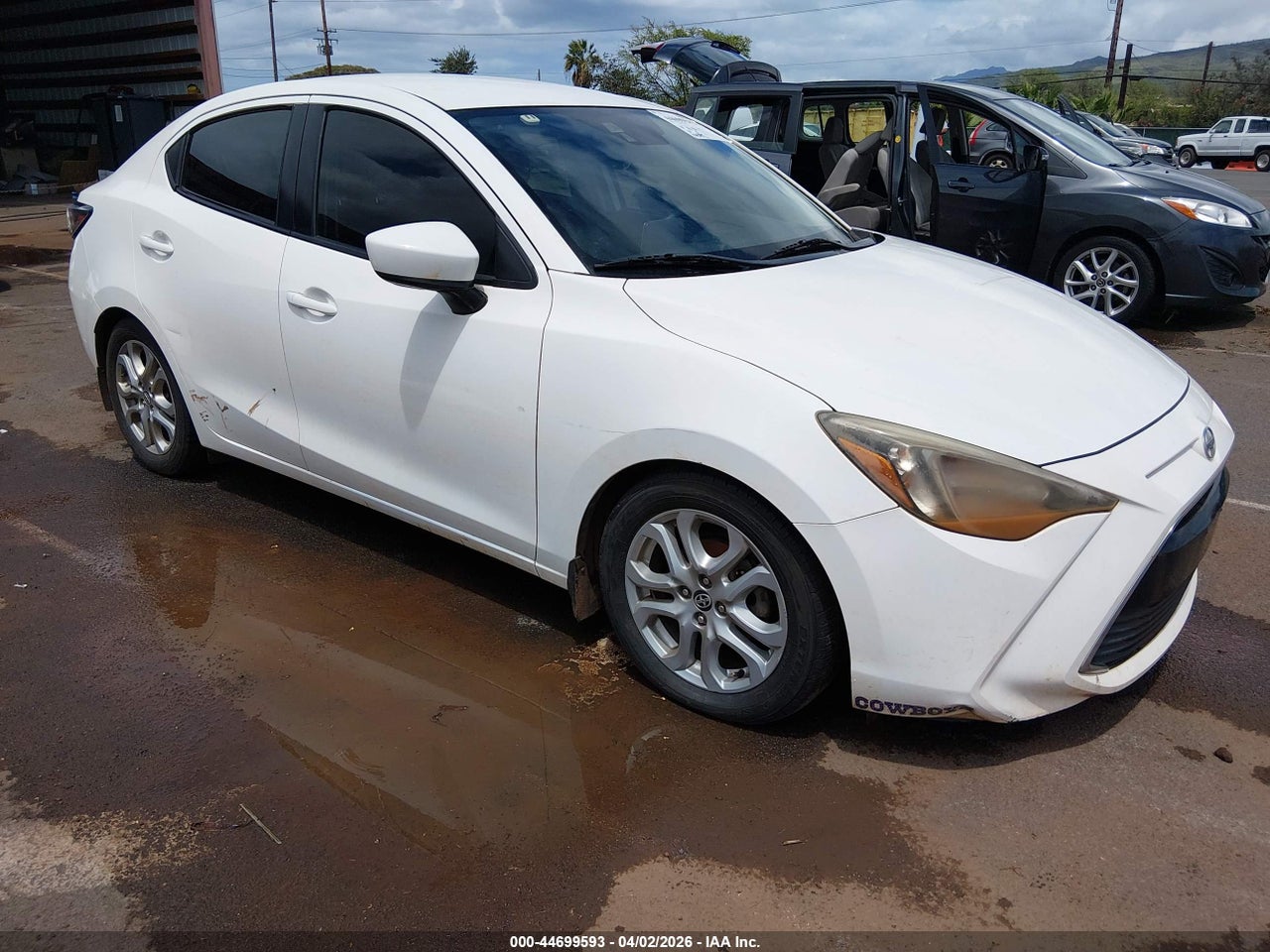 3MYDLBZV4GY****** · 2016 SCION IA