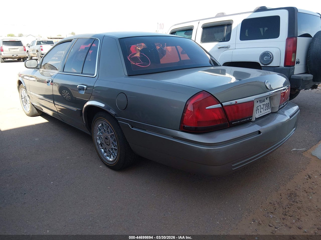 2001 MERCURY GRAND MARQUIS GS · 3/10