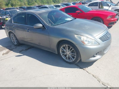 JN1CV6AP3CM****** · 2012 INFINITI G37 JOURNEY
