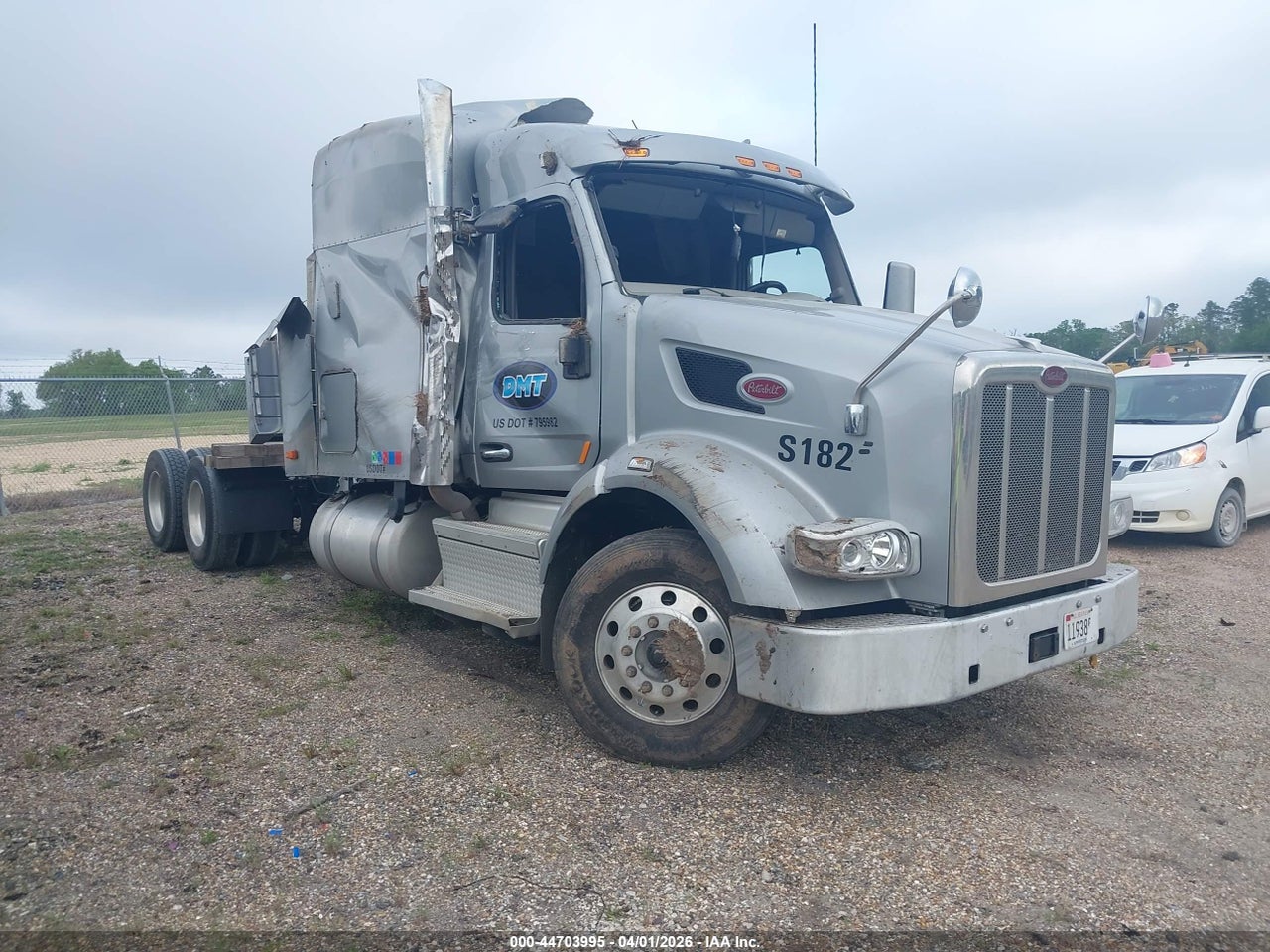 2022 PETERBILT 567