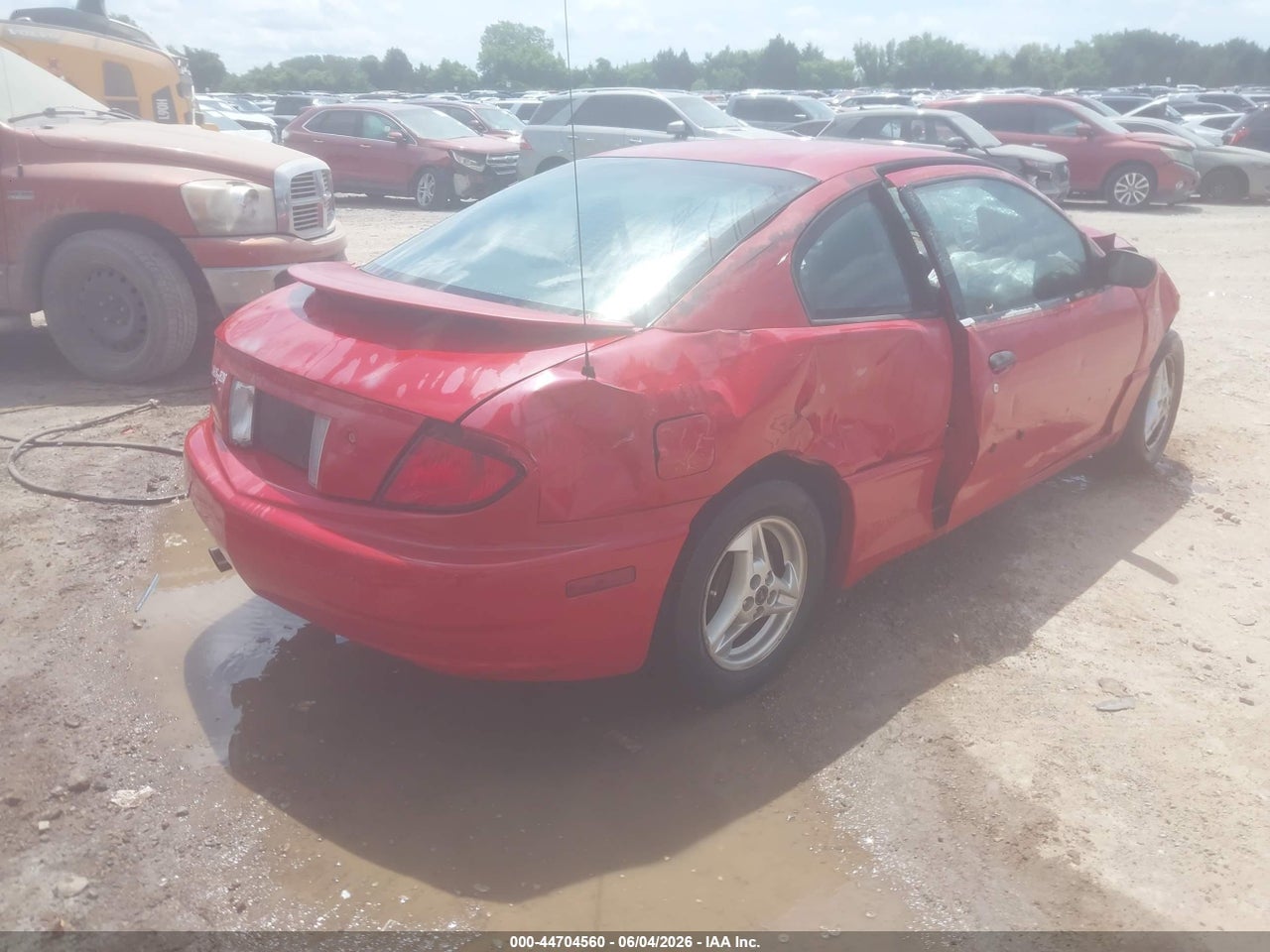 2004 PONTIAC SUNFIRE   · 4/11