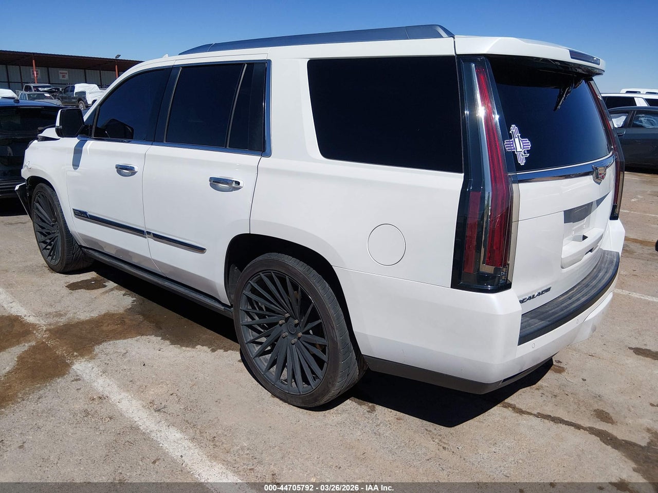 2016 CADILLAC ESCALADE PLATINUM · 3/11