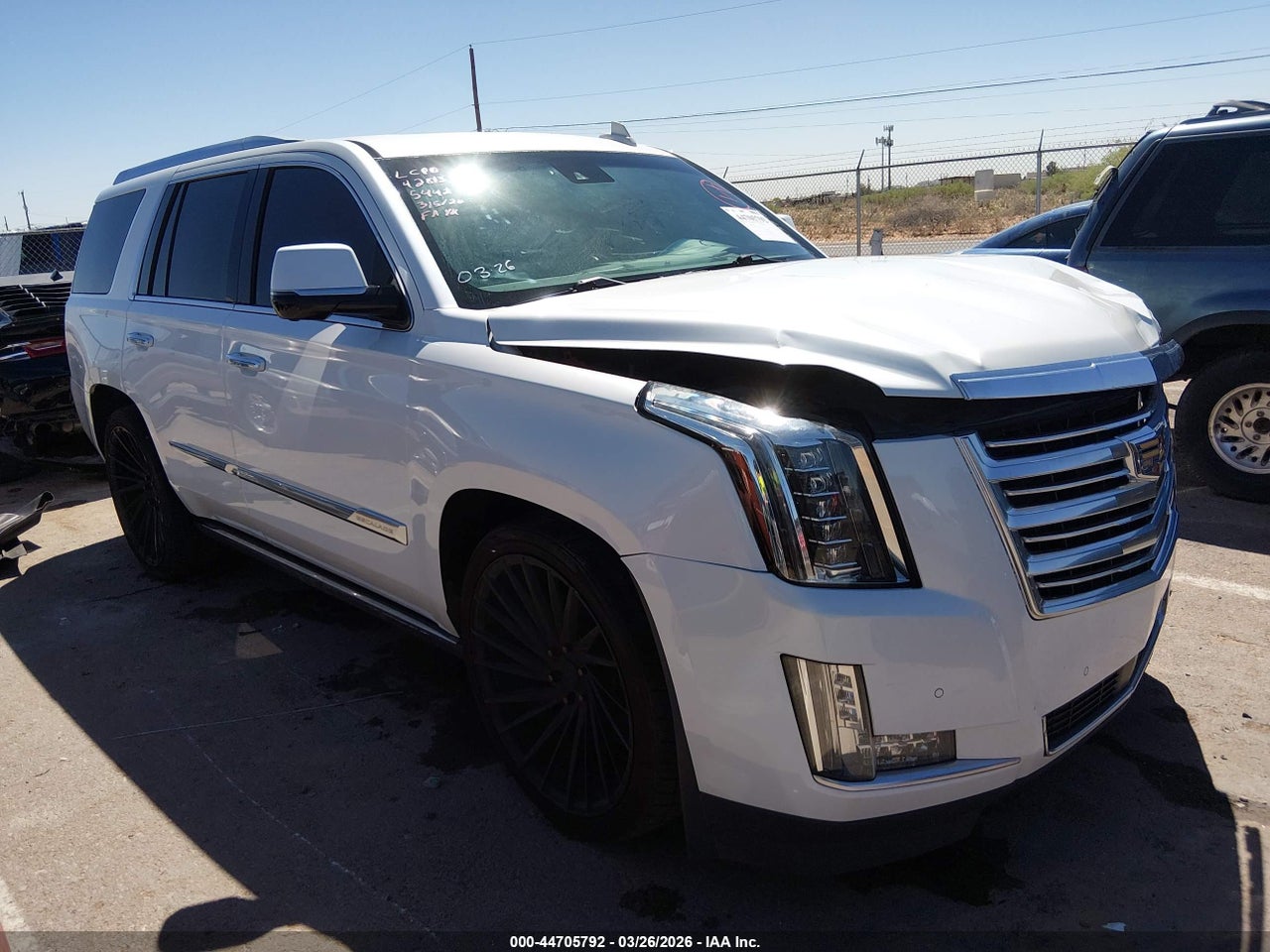 1GYS4DKJ8GR****** · 2016 CADILLAC ESCALADE PLATINUM