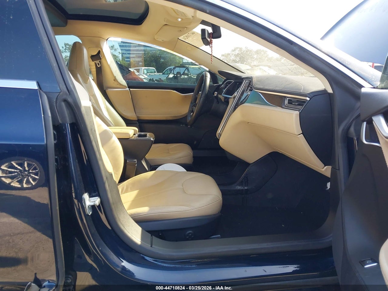 2013 TESLA MODEL S PERFORMANCE · 5/10