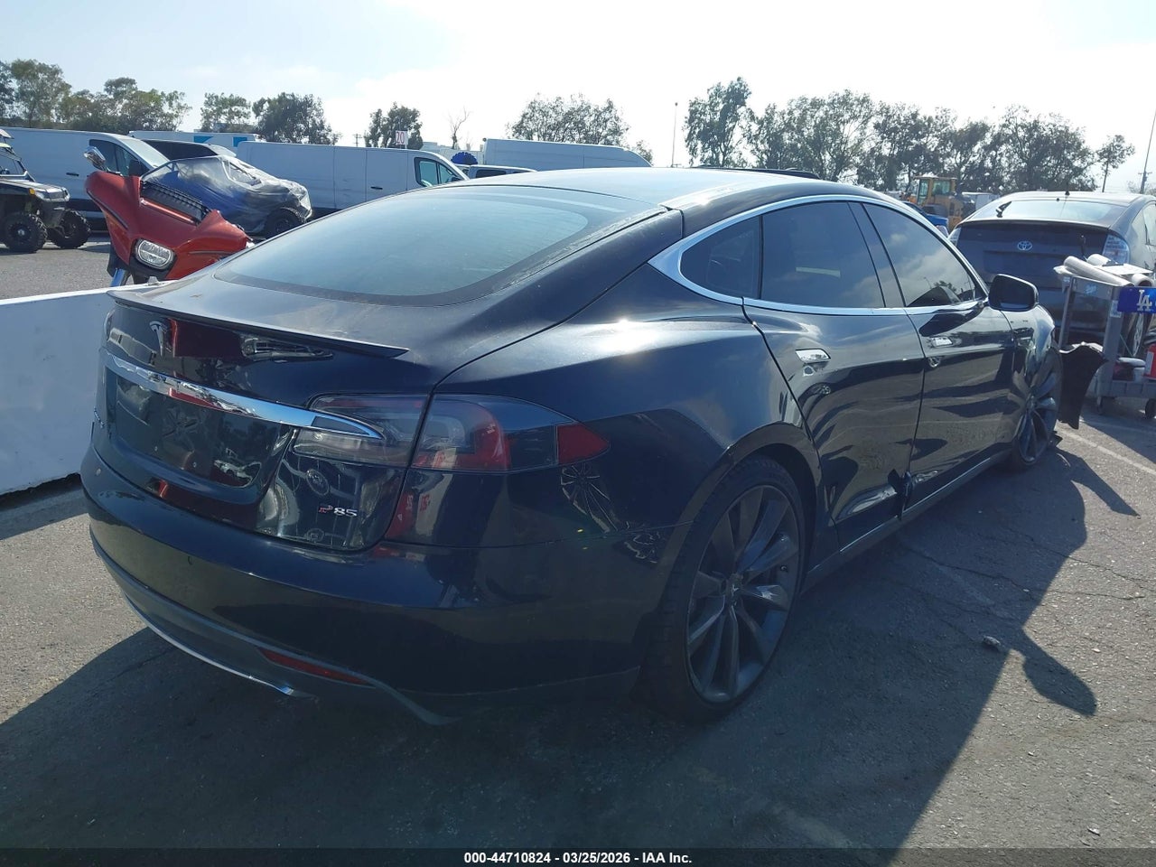 2013 TESLA MODEL S PERFORMANCE · 4/10