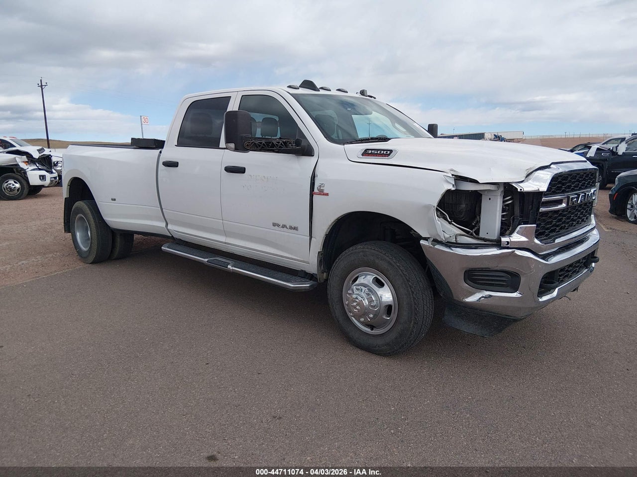 3C63RRGL9NG****** · 2022 RAM 3500 TRADESMAN  4X4 8' BOX