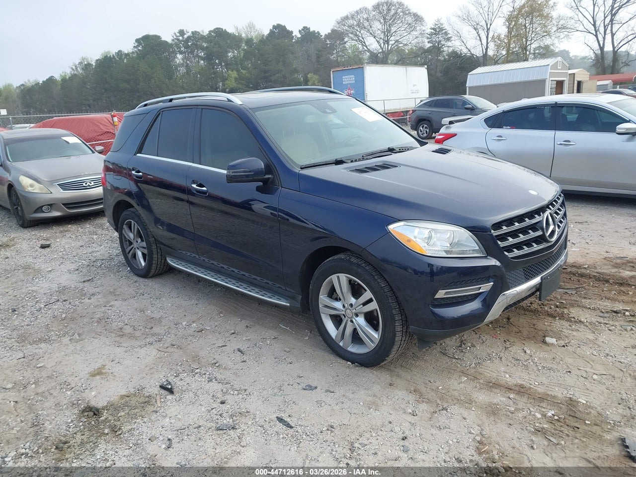 4JGDA5HB0FA****** · 2015 MERCEDES-BENZ ML 350 4MATIC